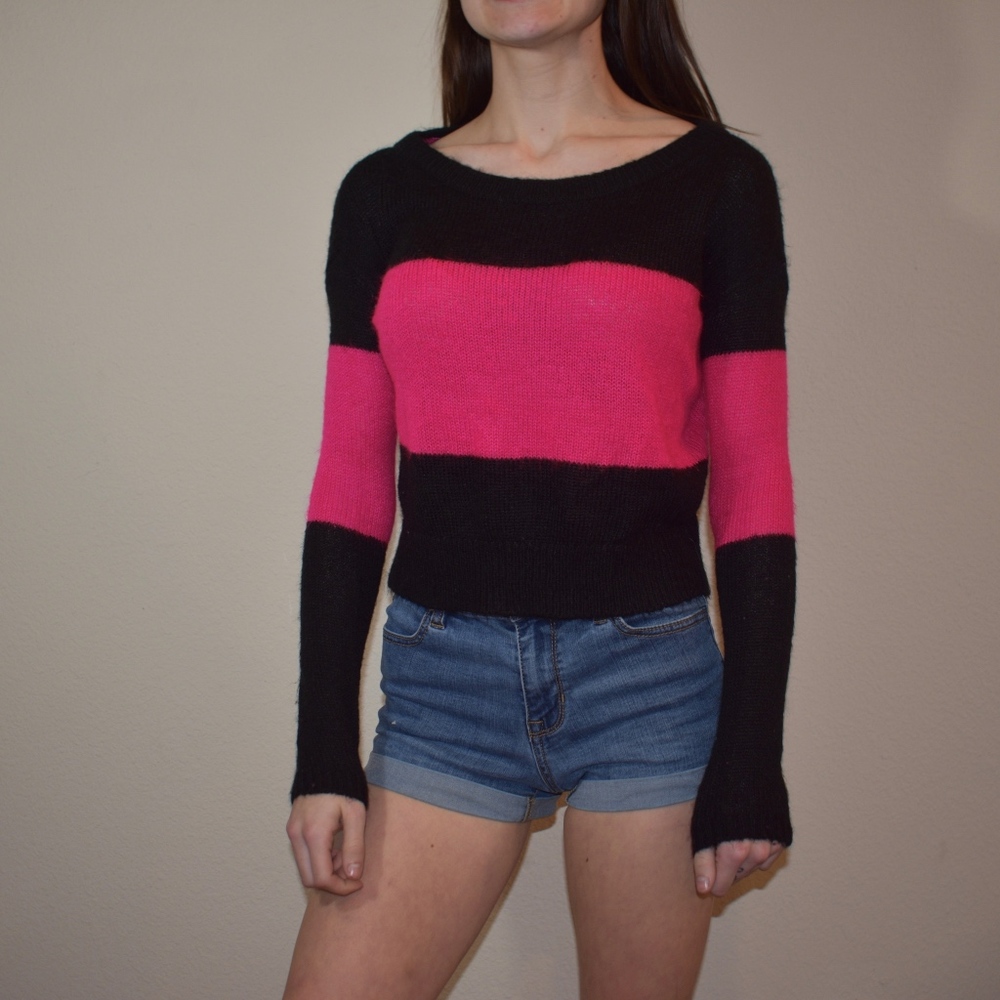Black & Pink Aeropostale Color Block Sweater L